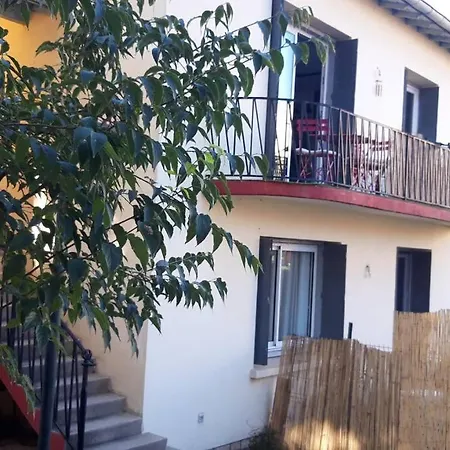 Chez Annie Familial Avec Jardin Et Garage Apartment